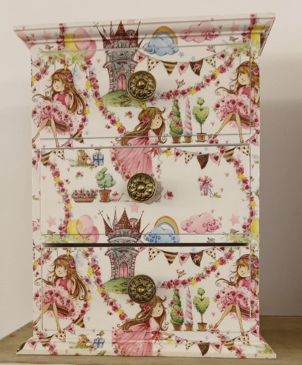Vintage Princess Garden Chest of Drawers