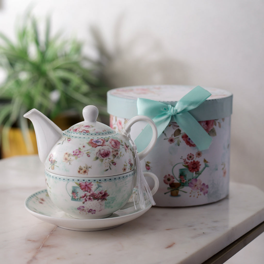 Light Floral Kettle, Teacup & Saucer Set