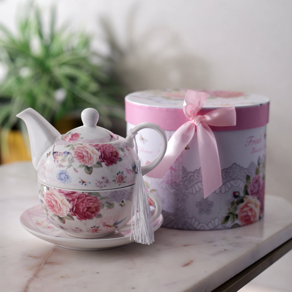 Vintage Roses Kettle, Teacup & Saucer Set