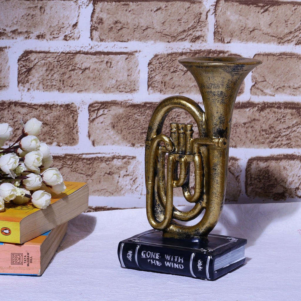 Vintage Trumpet Décor Accent - Gold