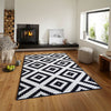 Pattern Jacquard Concentric Diamond Rug