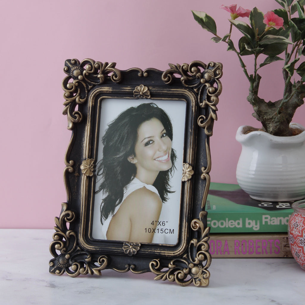 Antique Bordered Photo Frame - Copper